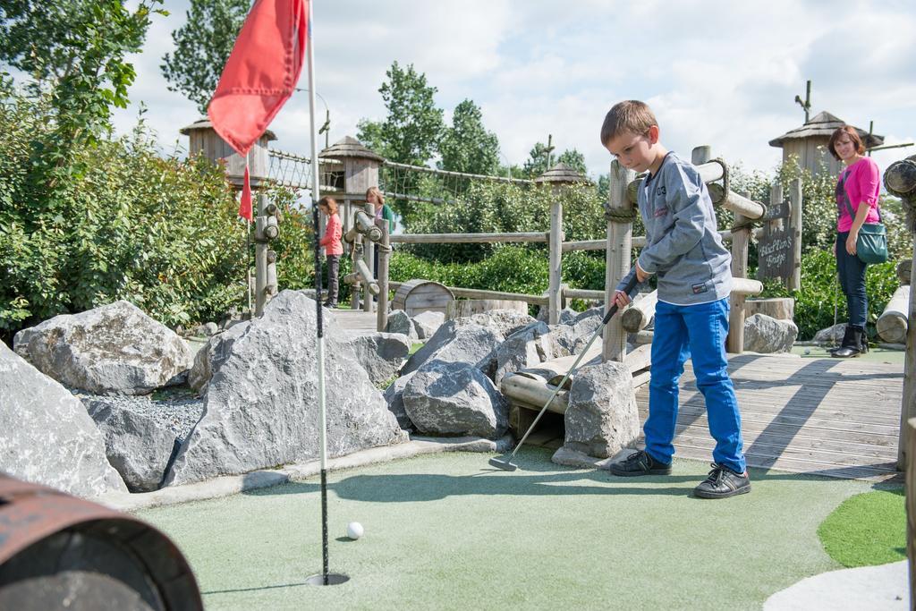 ホテル Sunparks Oostduinkerke - Plopsaland エクステリア 写真